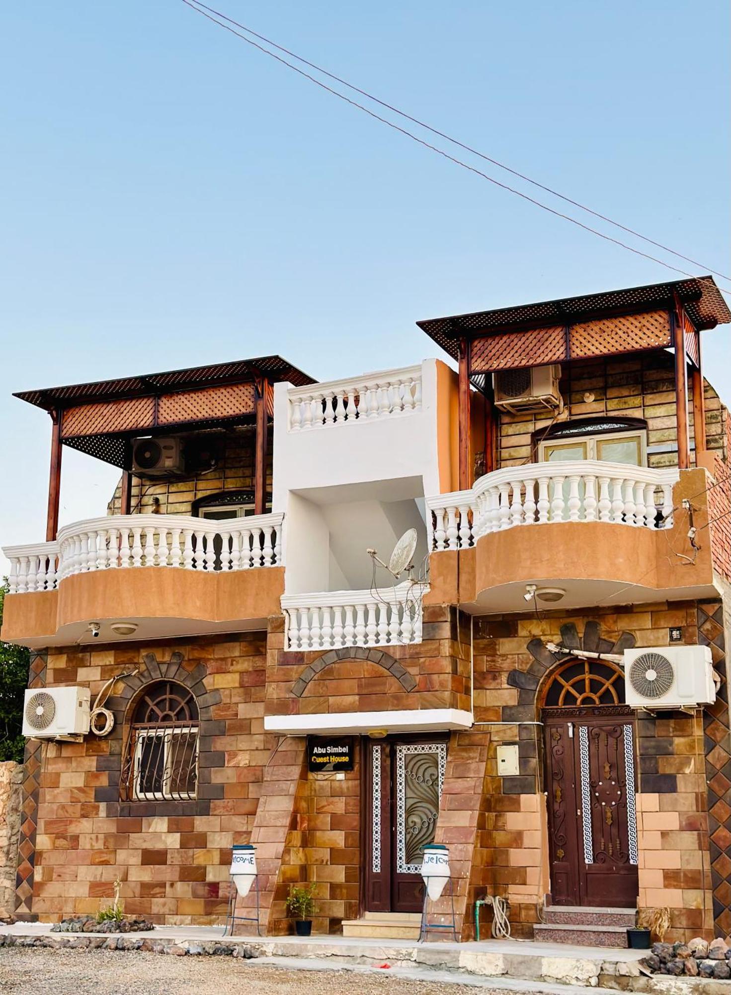 Abu Simbel Nubian Guest House מראה חיצוני תמונה