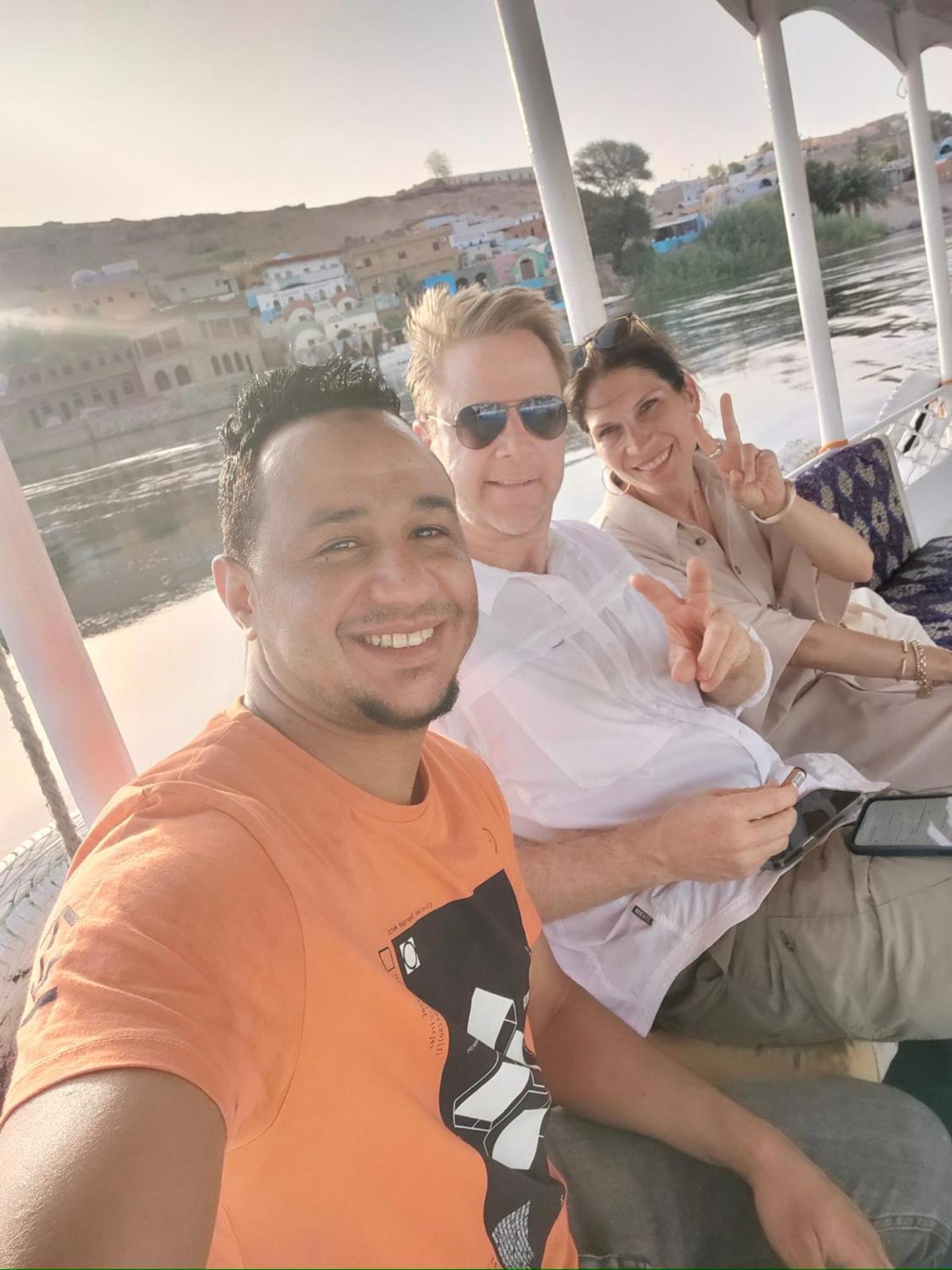 Abu Simbel Nubian Guest House מראה חיצוני תמונה